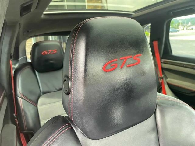 2013 Porsche Cayenne GTS