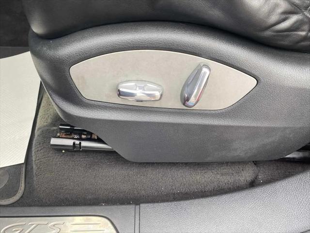 2013 Porsche Cayenne GTS