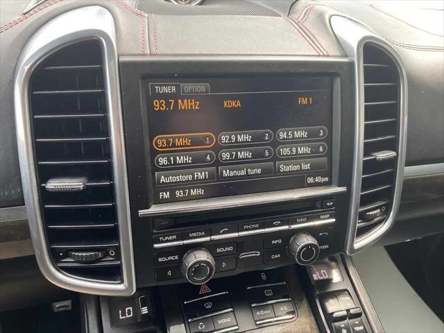 2013 Porsche Cayenne GTS