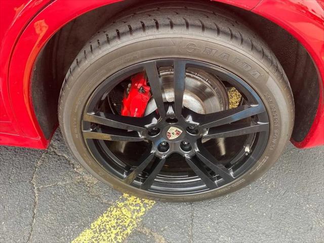 2013 Porsche Cayenne GTS