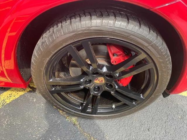 2013 Porsche Cayenne GTS