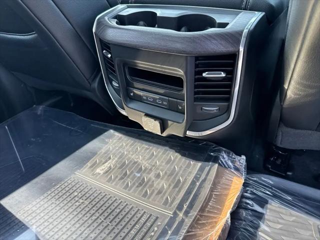 2026 Ram 1500 Laramie Crew Cab 4x4 5'7" Box