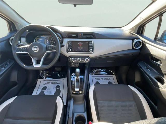 2021 Nissan Versa SV Xtronic CVT