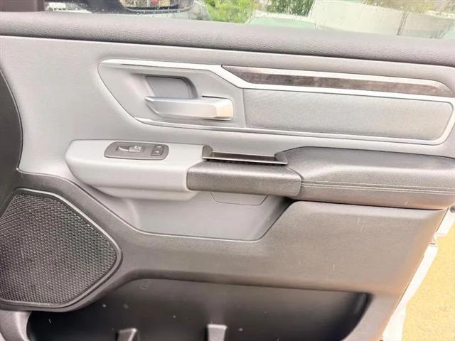 2020 Ram 1500 Big Horn Crew Cab 4x4 57 Box