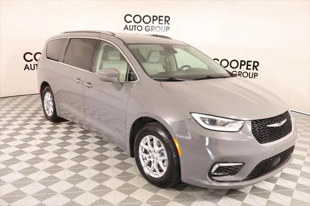2021 Chrysler Pacifica Touring L for sale in Shawnee, OK