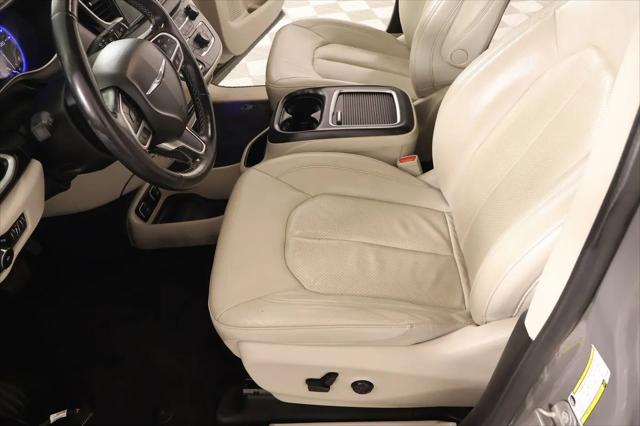 2021 Chrysler Pacifica Touring L