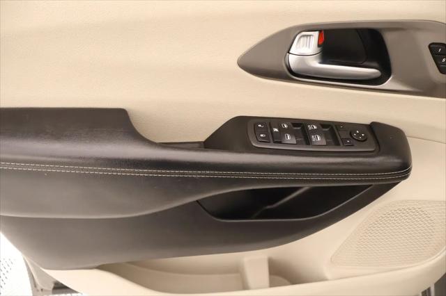2021 Chrysler Pacifica Touring L