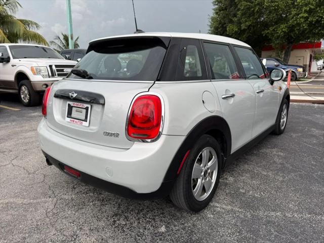 2016 MINI Hardtop Cooper
