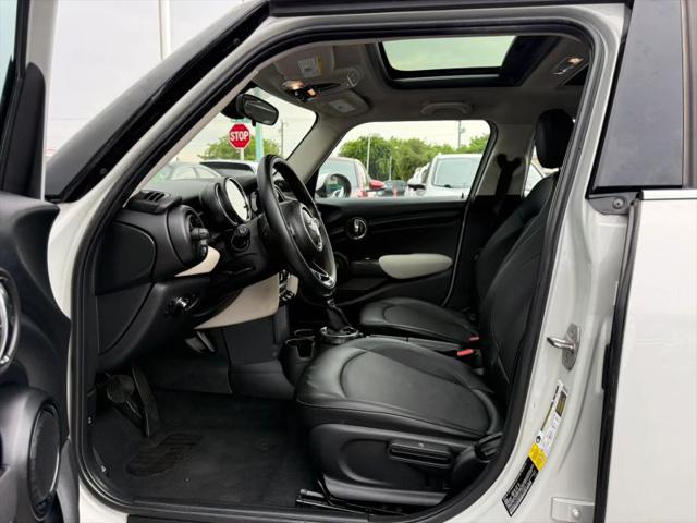 2016 MINI Hardtop Cooper