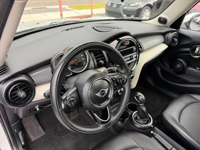 2016 MINI Hardtop Cooper