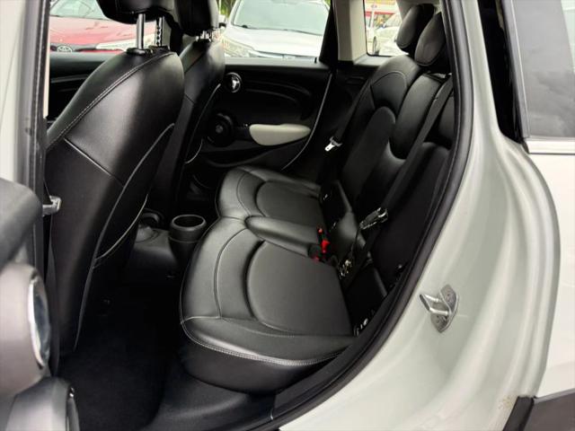 2016 MINI Hardtop Cooper