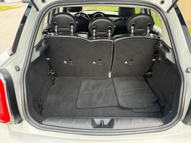 2016 MINI Hardtop Cooper
