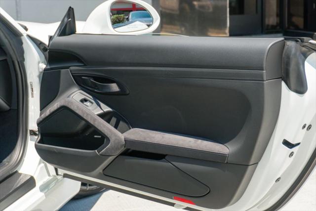 2016 Porsche Boxster Spyder
