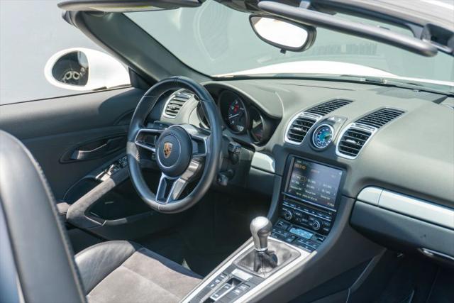 2016 Porsche Boxster Spyder