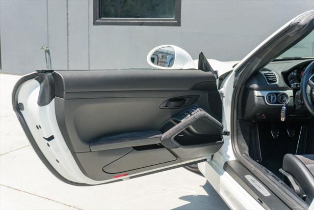 2016 Porsche Boxster Spyder