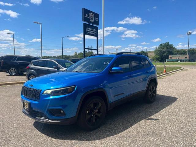2021 Jeep Cherokee Altitude 4x4 for sale in Burnsville, MN