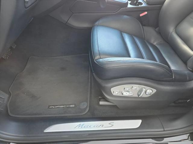 2020 Porsche Macan S