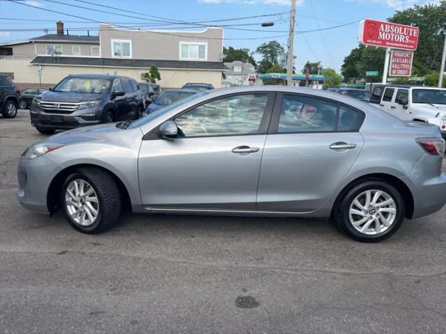 2013 Mazda Mazda3 i Grand Touring