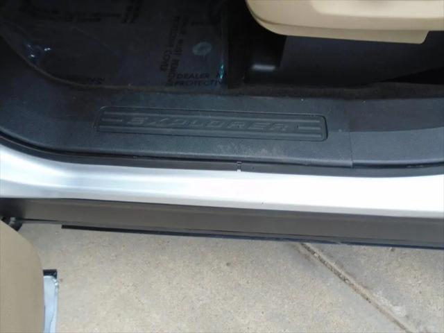 2017 Ford Explorer Base