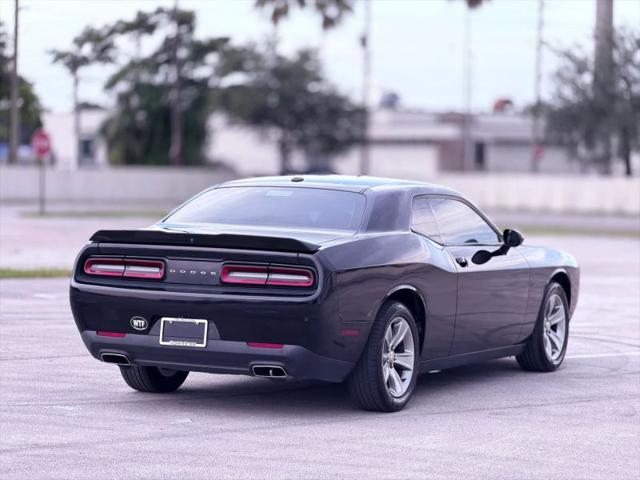 2020 Dodge Challenger SXT
