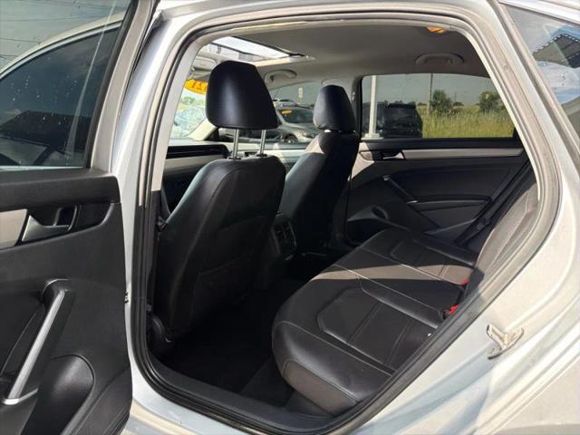 2021 Volkswagen Passat 2.0T SE