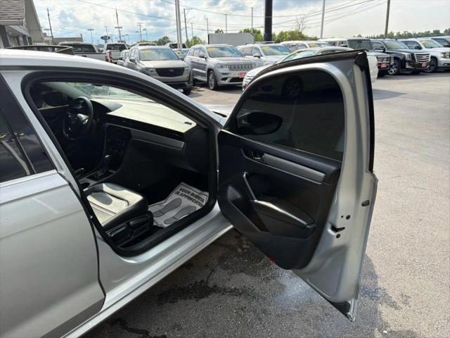2021 Volkswagen Passat 2.0T SE
