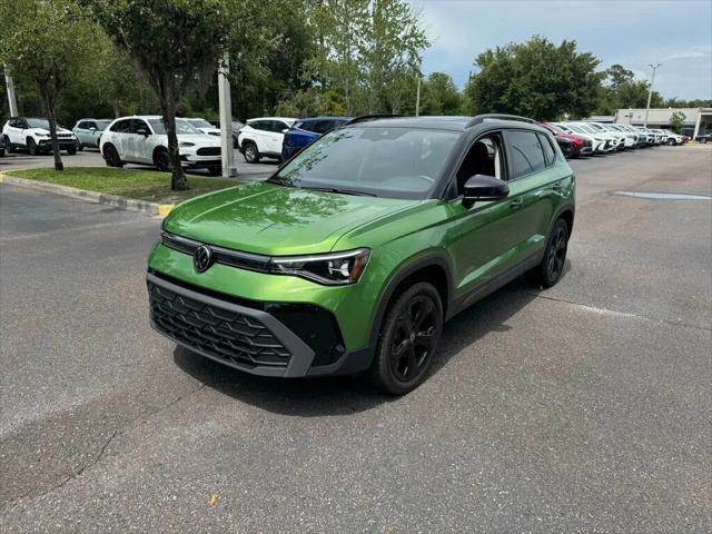 2025 Volkswagen Taos SE Black for sale in Gainesville, FL
