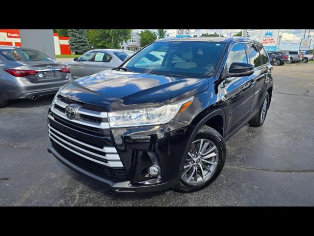 2019 Toyota Highlander XLE for sale in Palatine, IL