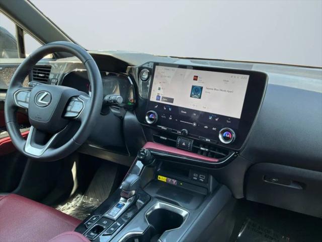 2023 Lexus NX 350h Luxury