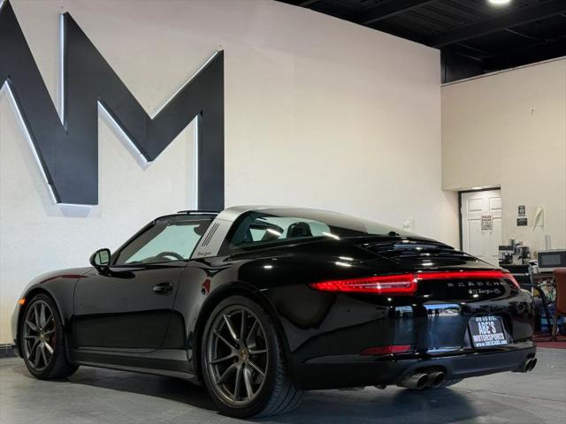 2016 Porsche 911 Targa 4S