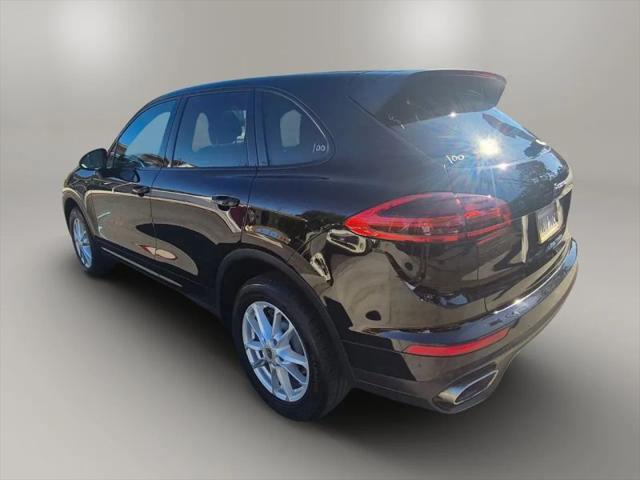 2016 Porsche Cayenne Base