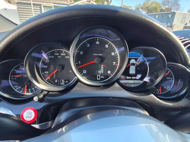 2016 Porsche Cayenne Base
