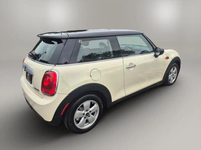 2014 MINI Hardtop Cooper
