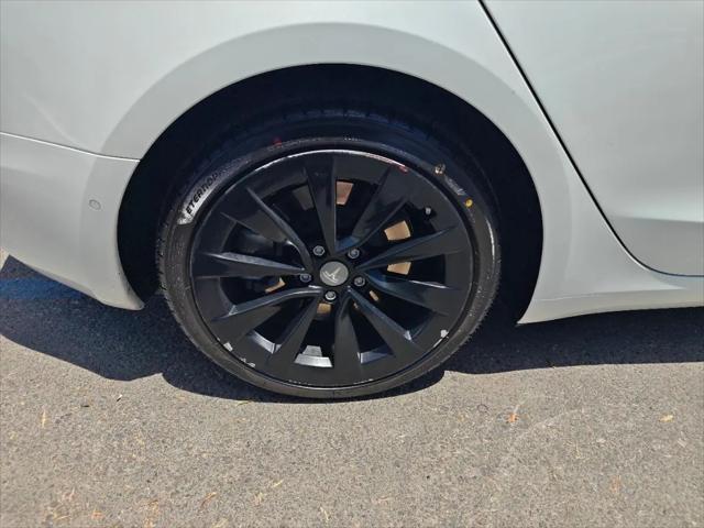 2021 Tesla Model 3 Standard Range Plus Rear-Wheel Drive