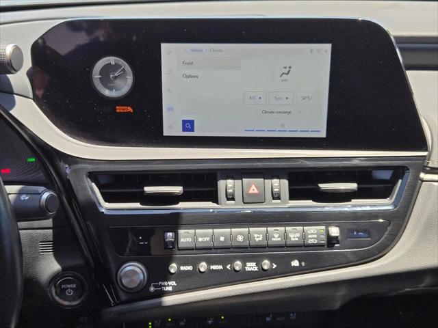 2024 Lexus ES 300h ES 300h