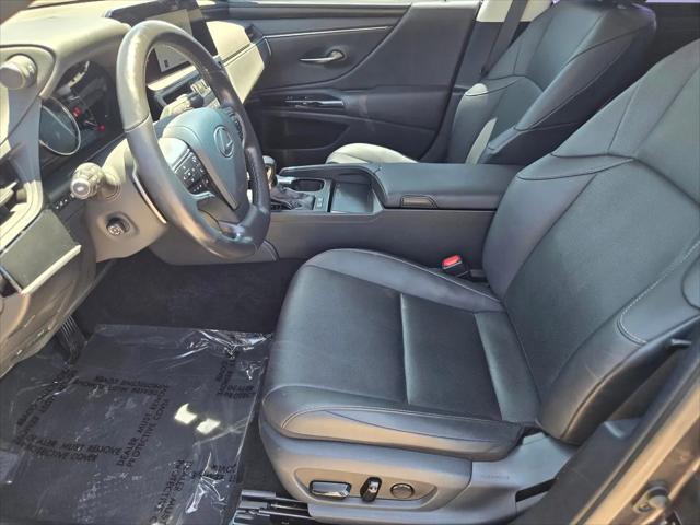 2024 Lexus ES 300h ES 300h