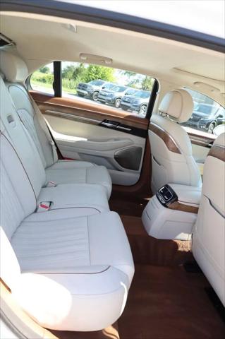 2020 Genesis G90 3.3T Premium AWD