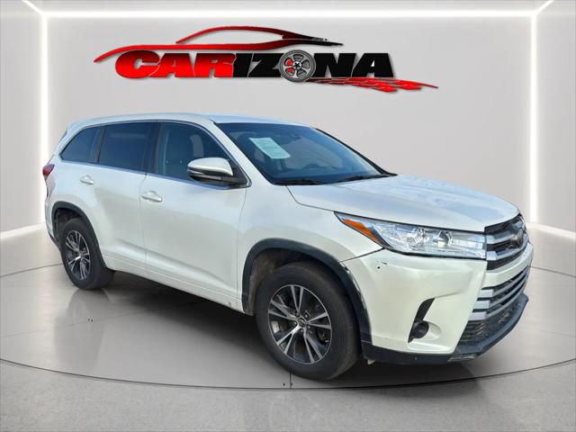 2017 Toyota Highlander LE for sale in Mesa, AZ