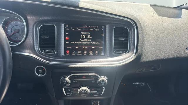 2016 Dodge Charger SXT