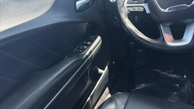 2016 Dodge Charger SXT