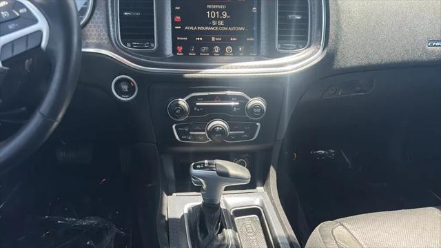 2016 Dodge Charger SXT