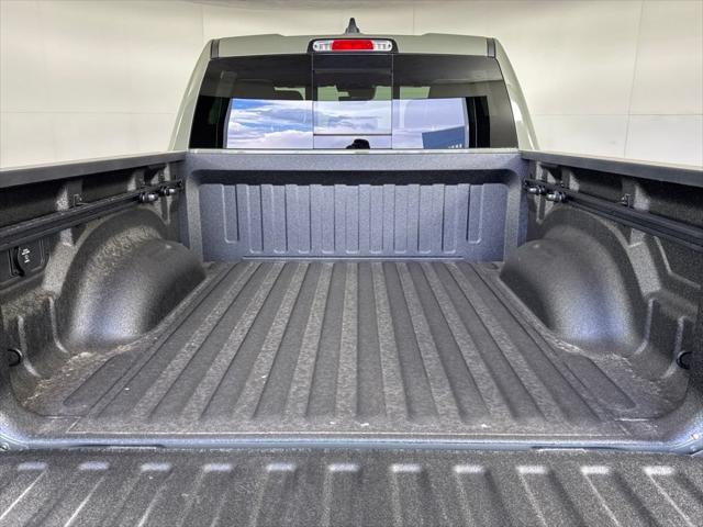 2026 Ram 1500 Laramie Crew Cab 4x4 57 Box