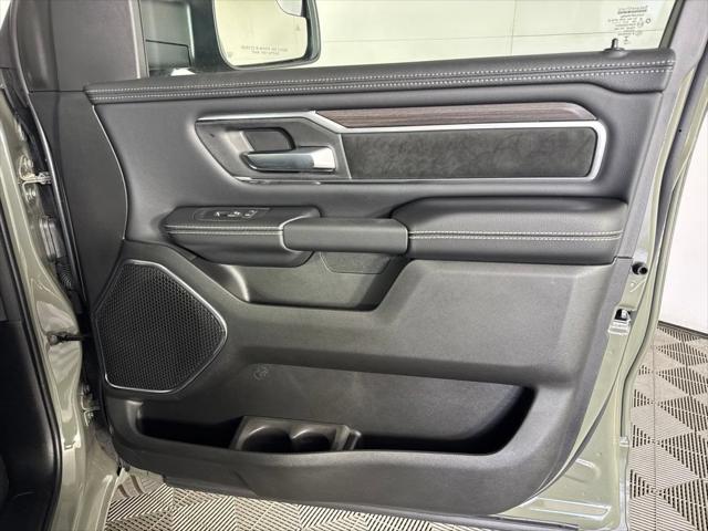 2026 Ram 1500 Laramie Crew Cab 4x4 57 Box