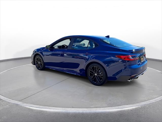 2026 Toyota Camry SE - Photo 6