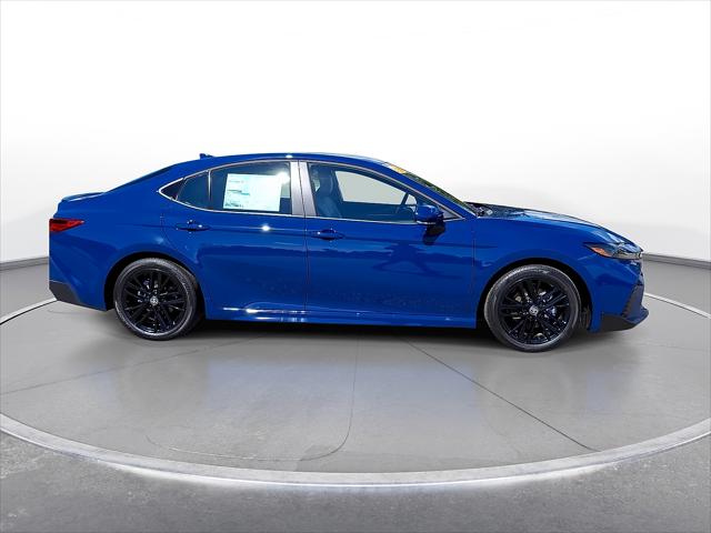 2026 Toyota Camry SE - Photo 9