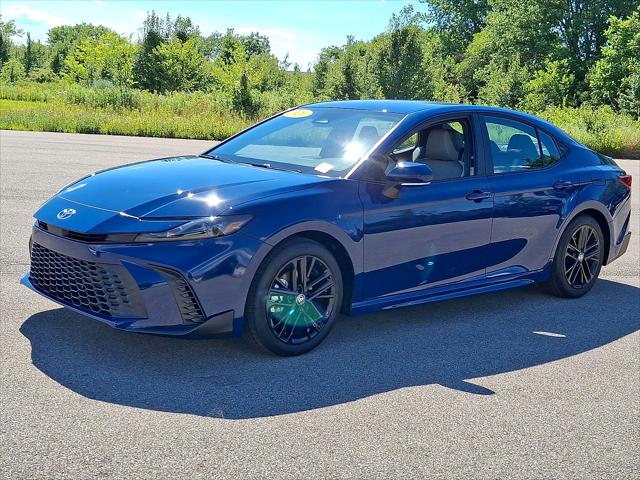 2026 Toyota Camry SE - Photo 10