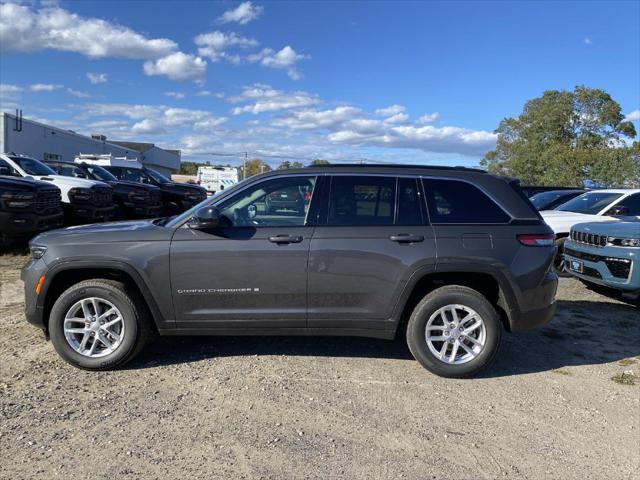2026 Jeep Grand Cherokee GRAND CHEROKEE LAREDO X 4X4 2026 Jeep Grand Cherokee GRAND CHEROKEE LAREDO X 4X4