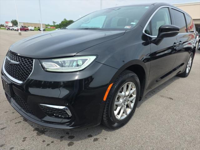 2023 Chrysler Pacifica Touring L for sale in Richmond, KY