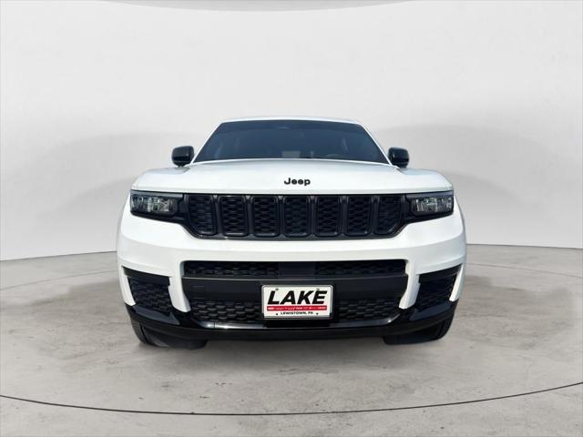 2023 Jeep Grand Cherokee L Altitude 4x4 2023 Jeep Grand Cherokee L Altitude 4x4