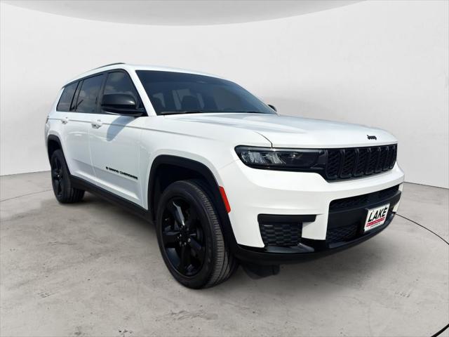 2023 Jeep Grand Cherokee L Altitude 4x4 2023 Jeep Grand Cherokee L Altitude 4x4